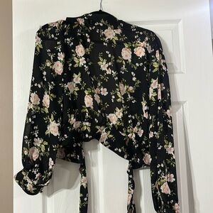 NWT Top Shop Open Back Floral Top